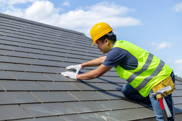 Quick and Trustworthy Emergency Roof Repair Services in Mansfield Center, CT